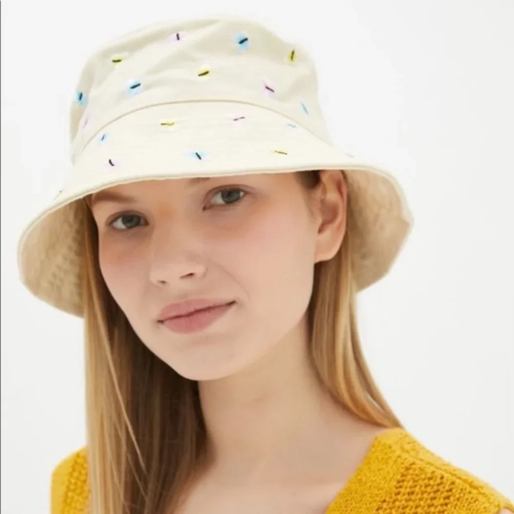 ⭐️ Embroidered Icon Butterfly Bug Boho Peasant Hipster Street Hippie Bucket Hat